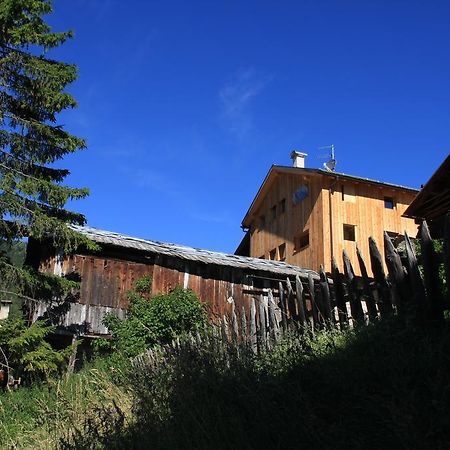 Chalet Pian Campitello di Fassa Luaran gambar