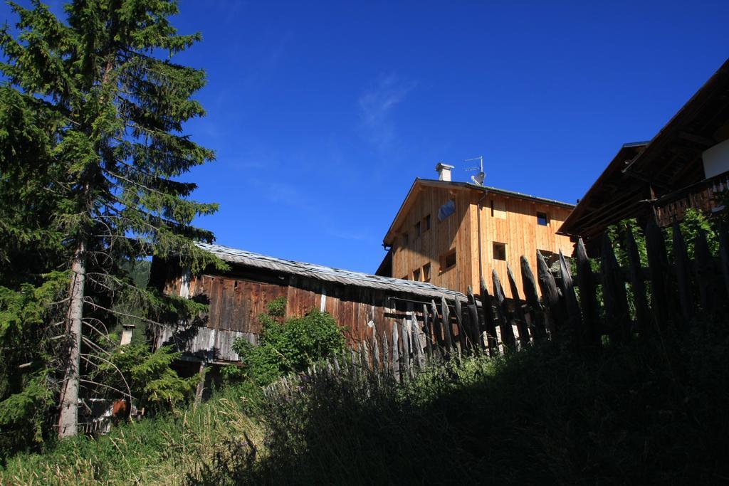 Chalet Pian Campitello di Fassa Luaran gambar